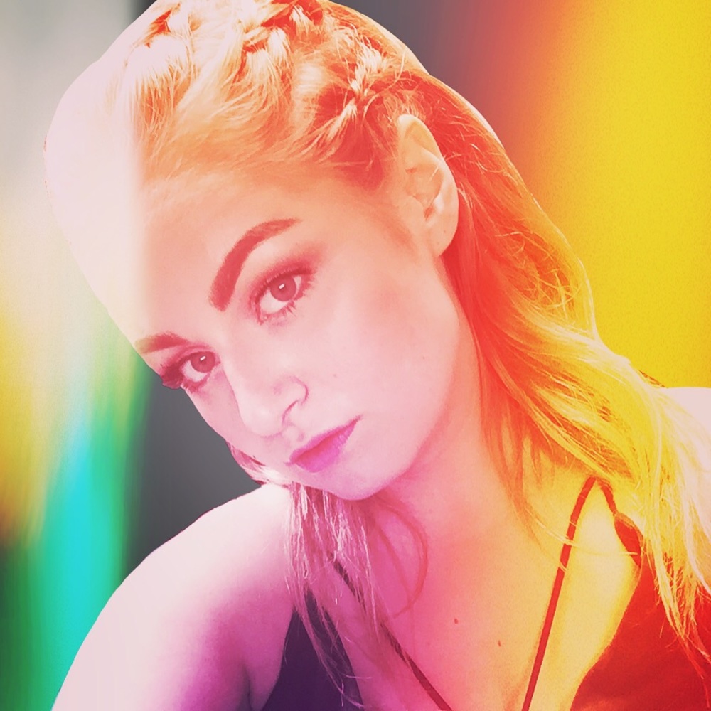 Meet your Posher, Emma